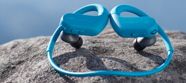 SONY WATERPROOF AND DUSTPROOF WALKMAN WITH BLUETOOTH WIRELES